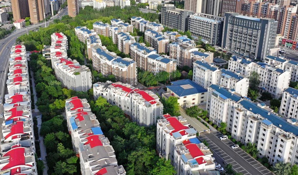 6月19日拍攝的長城花園社區(qū)（無人機照片）。