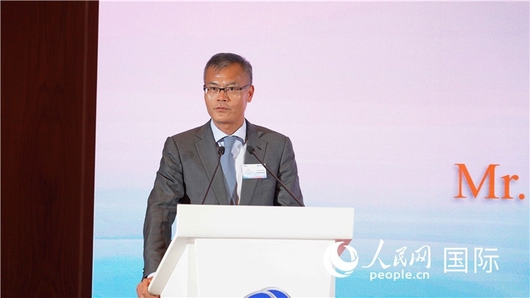中國駐南非使館鄭冰開公使發(fā)言。 人民網(wǎng) 張茜 攝