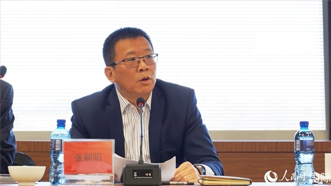 張朝陽代會長做協(xié)會上半年工作匯報。人民網 劉暢攝