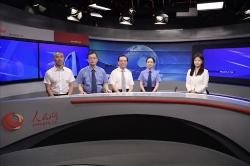 訪談現(xiàn)場(chǎng)。人民網(wǎng)記者 王曉嘯攝