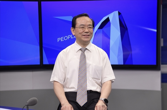 中國(guó)人民大學(xué)法學(xué)院教授、博士生導(dǎo)師楊建順。人民網(wǎng)記者 王曉嘯攝