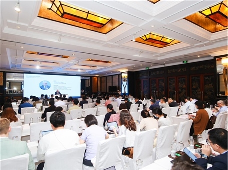 7月11日，由華陽(yáng)海洋研究中心、中國(guó)南海研究院、中國(guó)國(guó)際法學(xué)會(huì)聯(lián)合撰寫(xiě)的《南海仲裁案裁決再批駁》報(bào)告在北京發(fā)布。華陽(yáng)海洋研究中心供圖