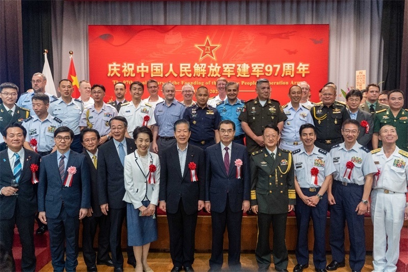 到場(chǎng)嘉賓合影。中國(guó)駐日本大使館供圖