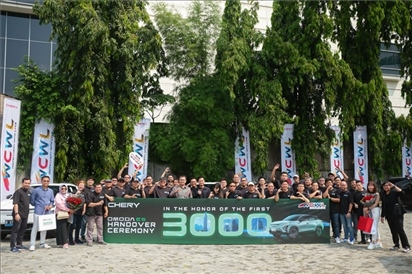 8月3日，中國車企奇瑞在雅加達舉行活動，慶祝在印尼交付第3000輛電動汽車OMODA E5。奇瑞汽車印度尼西亞銷售公司供圖