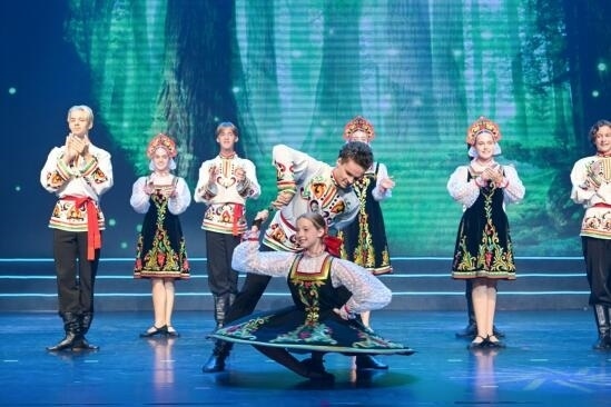 第十屆“歡動北京”開幕，12國青少年向未來問好