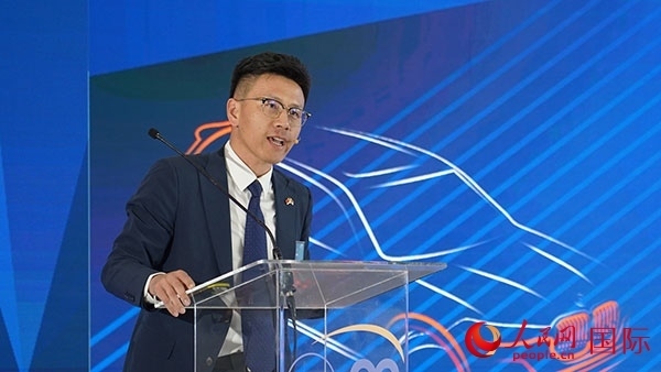 延鋒彼歐南非公司總經(jīng)理張?chǎng)沃罗o。人民網(wǎng) 張茜攝