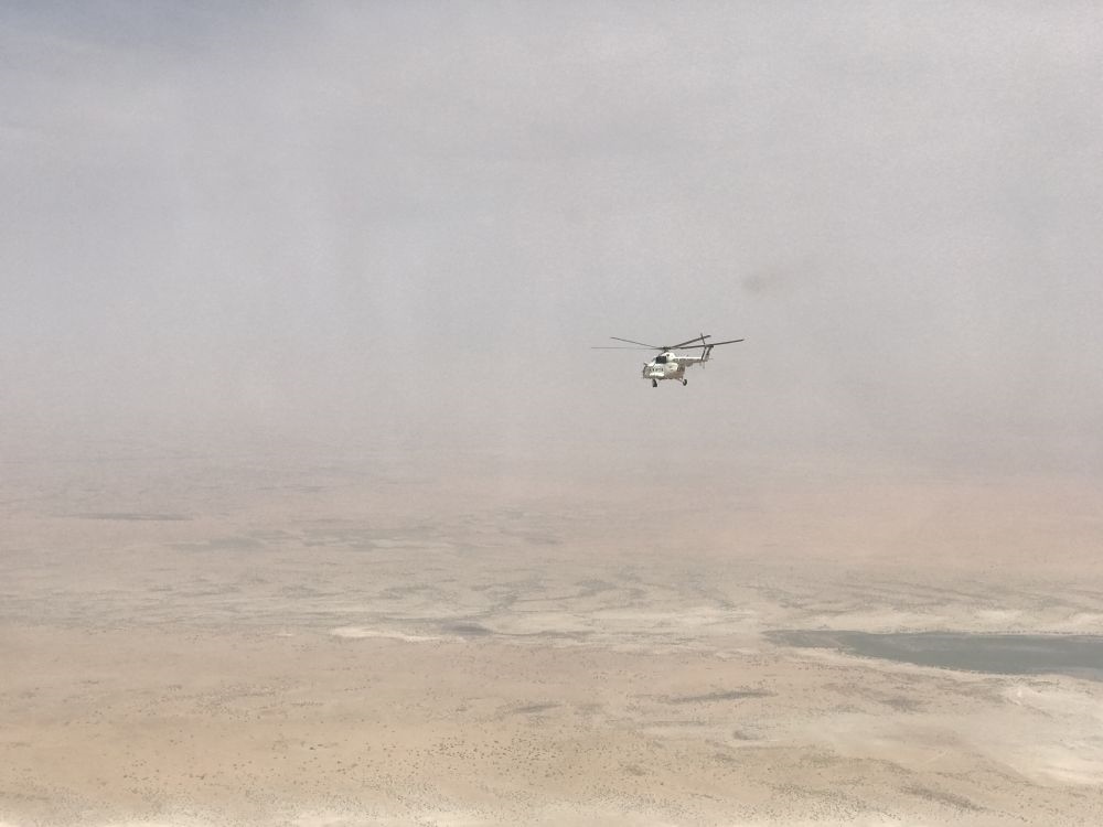 2017年8月8日，中國(guó)首支維和直升機(jī)分隊(duì)直升機(jī)飛行在蘇丹達(dá)爾富爾任務(wù)區(qū)上空。