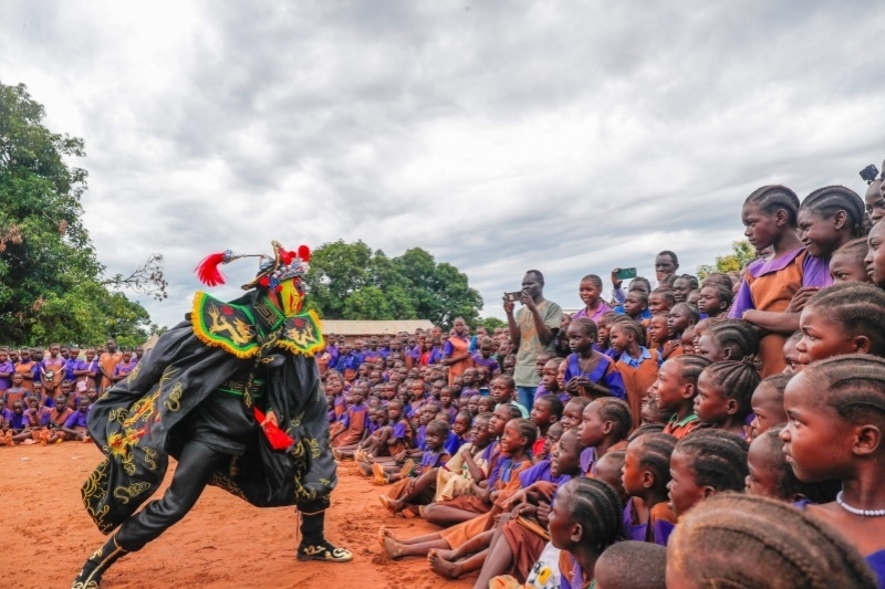 傳統(tǒng)川劇變臉表演。王軍杰攝