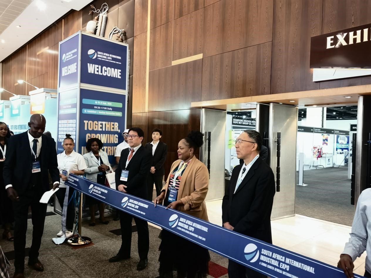 19日，第三屆南非國(guó)際工業(yè)展暨中國(guó)（南非）國(guó)際貿(mào)易展覽會(huì)在約翰內(nèi)斯堡桑頓會(huì)議中心盛大開(kāi)幕。主辦方供圖
