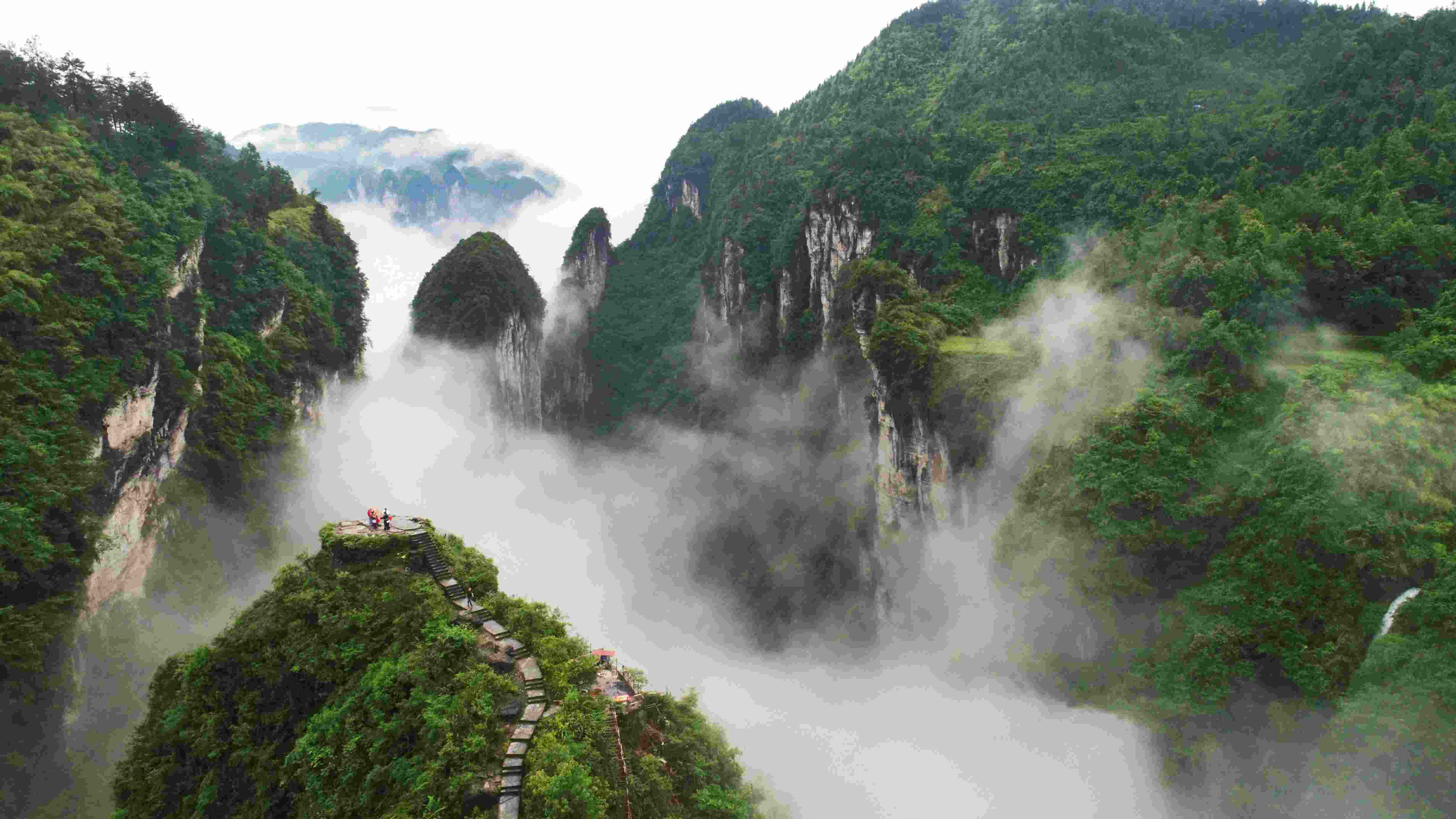 湖南矮寨國家森林公園。受訪者供圖