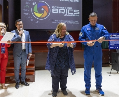 5月29日，“宇宙·金磚國(guó)家”圖片巡回展在北京舉辦。 北京俄羅斯文化中心供圖