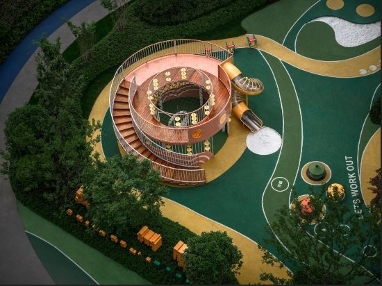 改造后的中鐵臻庭小區(qū)森林樹(shù)屋。 王碩敏 攝