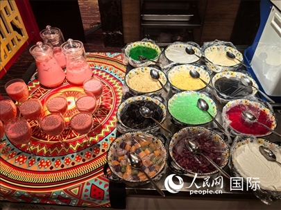 馬來西亞美食節(jié)現(xiàn)場準備的美食。人民網(wǎng) 楊春燕攝