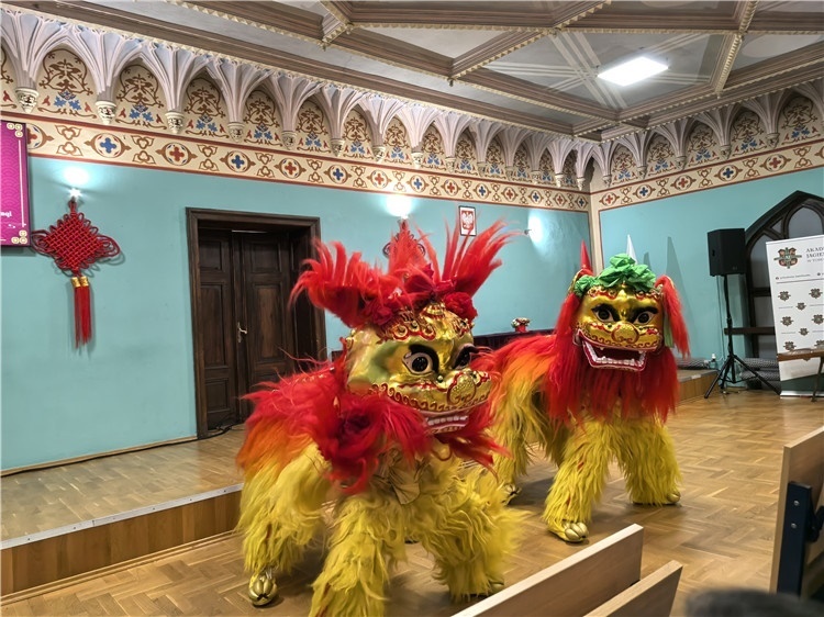 托倫雅蓋隆學(xué)院禮堂巡演現(xiàn)場(chǎng)。主辦方供圖。