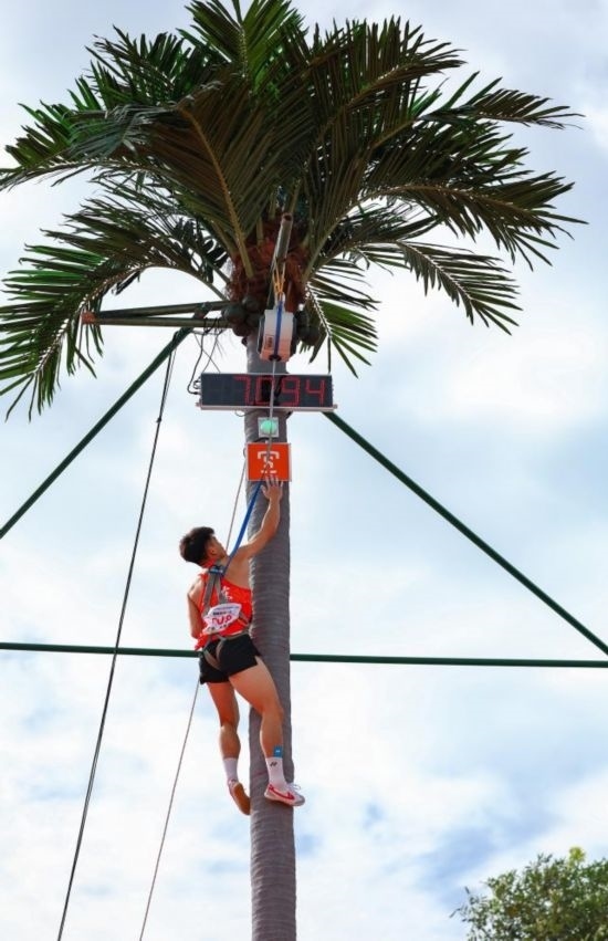 11月23日，廣東隊(duì)選手黃新鴻在比賽中。新華社記者 楊植森 攝
