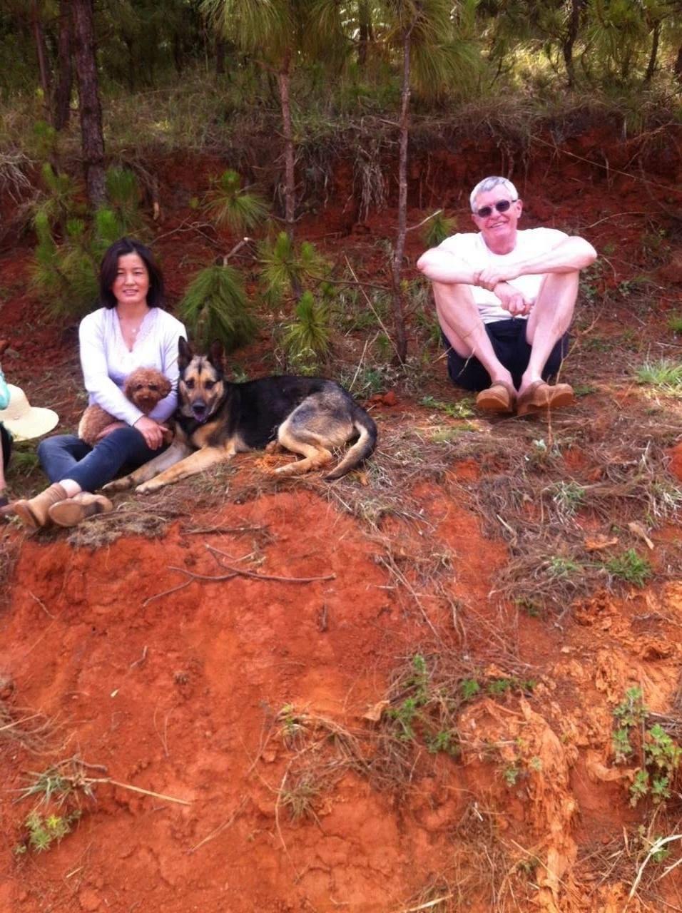 奈斯和妻子在云南東川打造了一個(gè)名叫“卡比杉”的農(nóng)場(chǎng)。