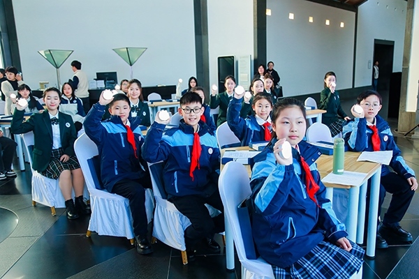 首屆全國(guó)“博物館里的大思政課”示范交流活動(dòng)。學(xué)校供圖