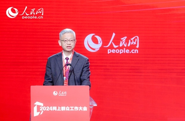 寧夏回族自治區(qū)銀川市委社會工作部副部長李卒作實踐分享。人民網(wǎng) 鄂智超攝