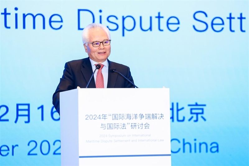 華陽海洋研究中心理事長、中國南海研究院學(xué)術(shù)委員會主席吳士存在開幕式致歡迎辭。華陽海洋研究中心供圖