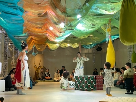 《Momoda新春嘉年華·音樂會》劇目表演。人民網(wǎng)記者 劉凡攝