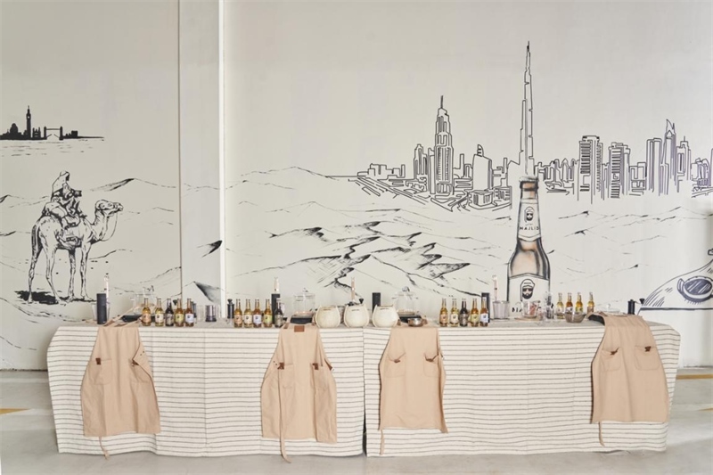 工廠內(nèi)設(shè)有互動區(qū)，參觀訪客可以親手制作麥芽飲料，受訪對象供圖