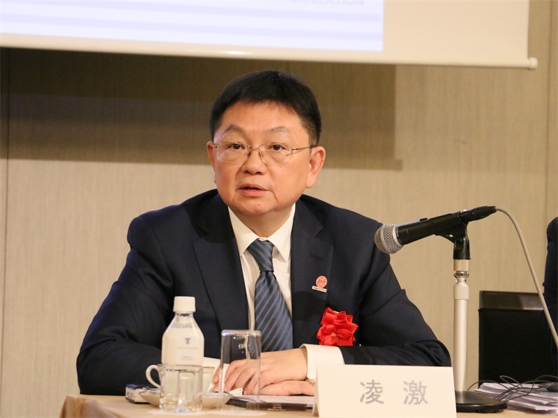 商務(wù)部副部長兼國際貿(mào)易談判副代表凌激致辭。人民網(wǎng) 許可攝