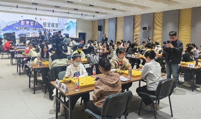 比賽現(xiàn)場(chǎng)。人民網(wǎng)記者 李乃妍攝