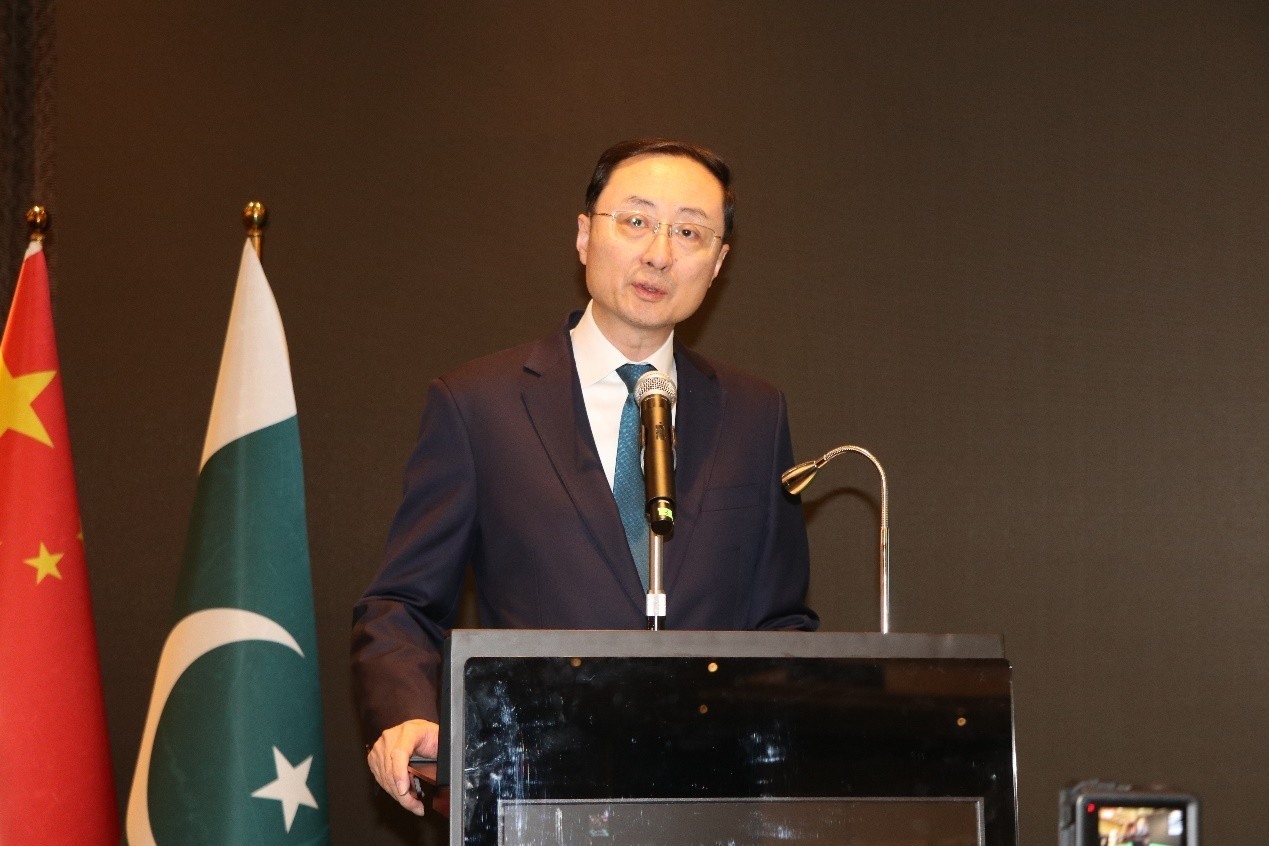 外交部副部長孫衛(wèi)東致辭。巴基斯坦駐華大使館供圖