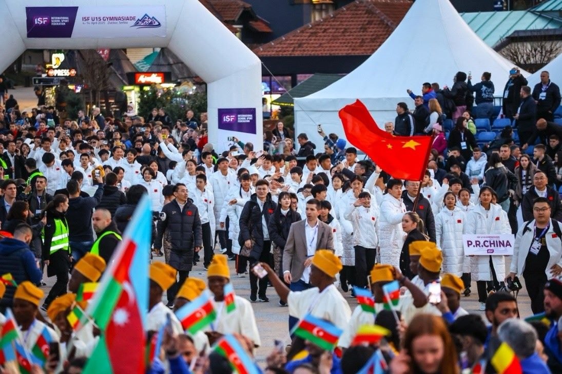 中國中學(xué)生體育代表團(tuán)在開幕式上入場。圖片來源：中國中學(xué)生體育代表團(tuán)