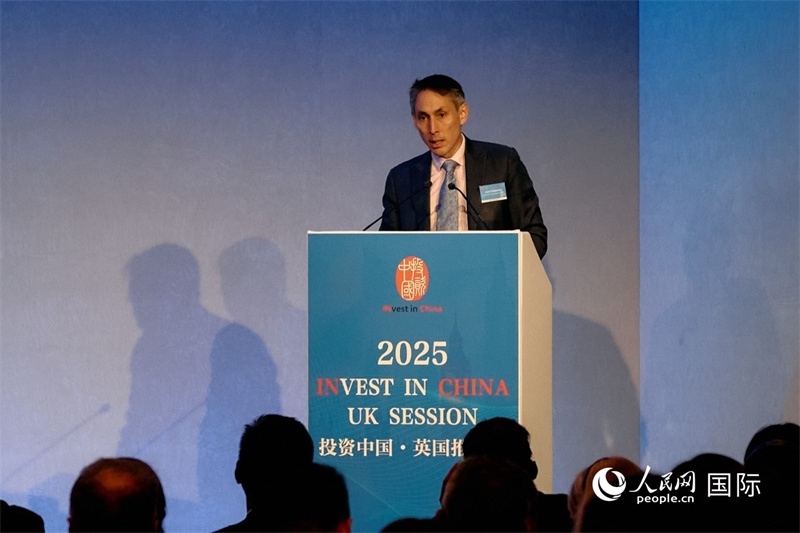 英國商業(yè)貿(mào)易部投資總監(jiān)吳僑文發(fā)表致辭。楊浩鵬攝