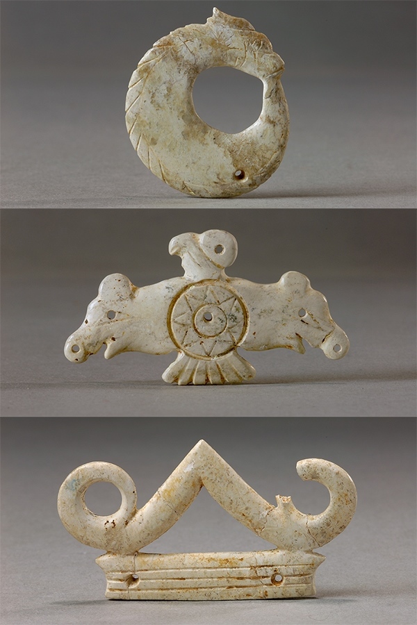 玉龍（上）、玉鷹（中）和玉冠飾（下）。國家文物局供圖