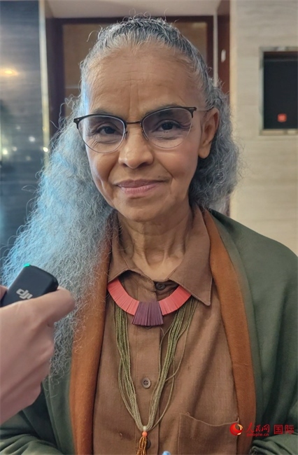 巴西環(huán)境與氣候部部長瑪麗娜·席爾瓦接受人民網(wǎng)采訪。人民網(wǎng)記者 符園園攝