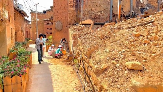 川美學(xué)生戶外實踐。