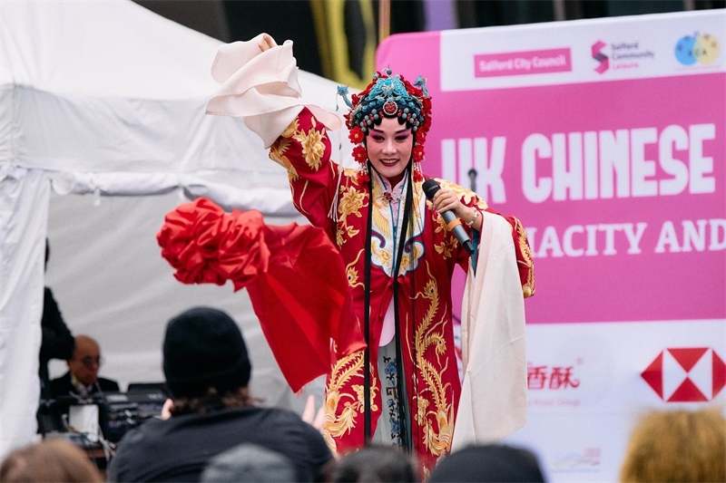 演員蔡衛(wèi)莉的秦腔表演贏得陣陣好評。 楊浩鵬攝