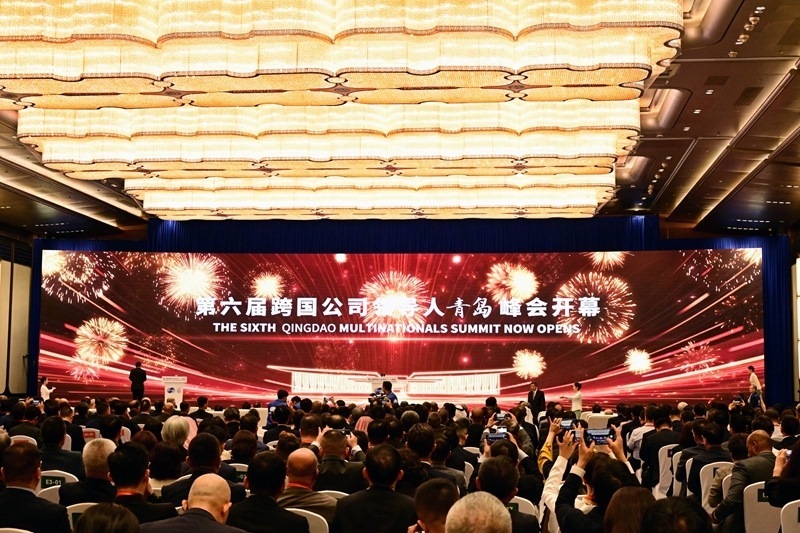 新華全媒+丨第六屆跨國公司領導人青島峰會開幕(1)XxjpsgC007515_20250619_PEPFN0A001(1).jpg